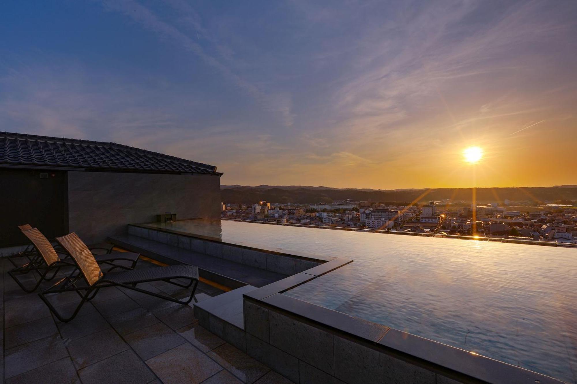 Ooedo Onsen Monogatari Premium Yamashitaya Hotel Kaga  Ngoại thất bức ảnh