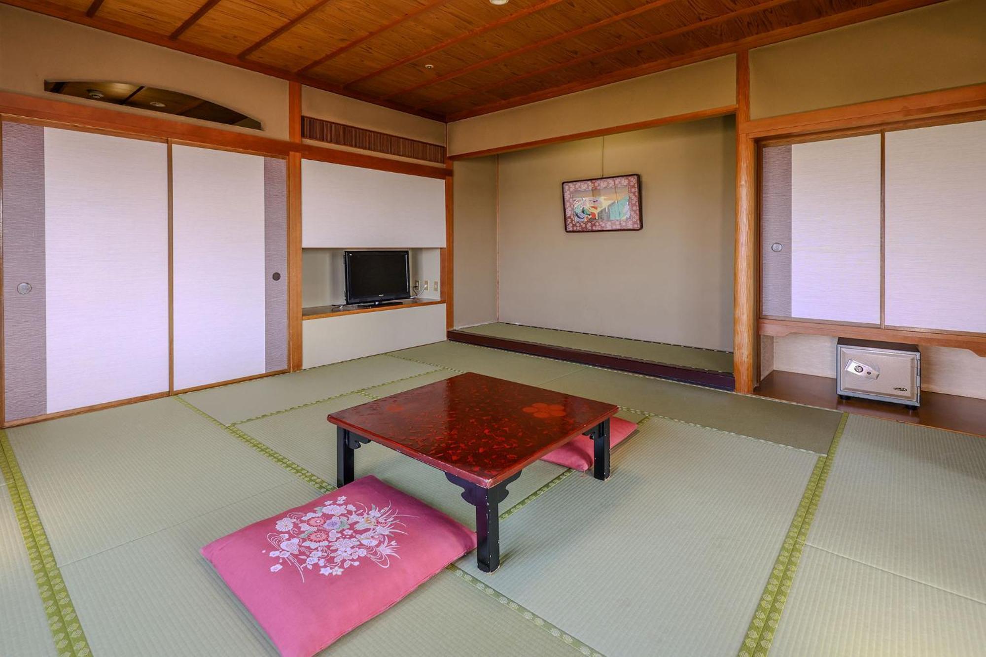 Ooedo Onsen Monogatari Premium Yamashitaya Hotel Kaga  Ngoại thất bức ảnh